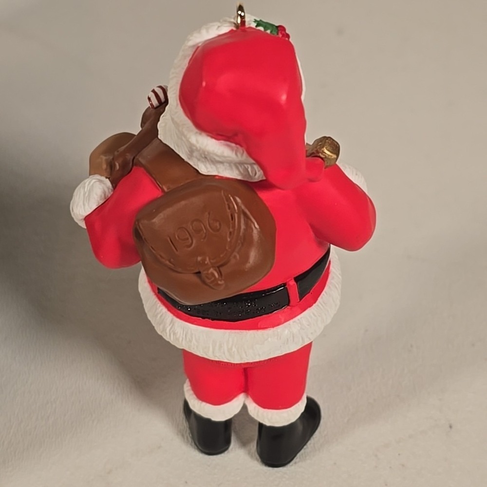 Hallmark Keepsake Ornament Collector's Club Santa 1996 Keepsake Of Membership - Picture 4 of 7